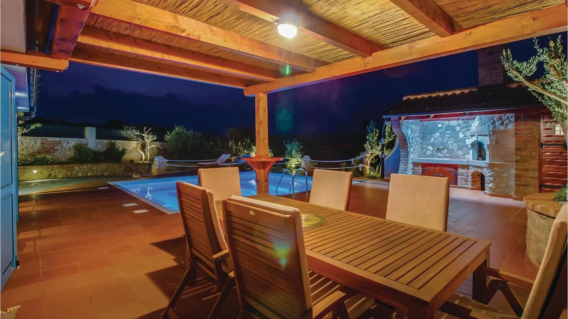 Holiday home Gorgeous Home In Nerezine With House Sea View