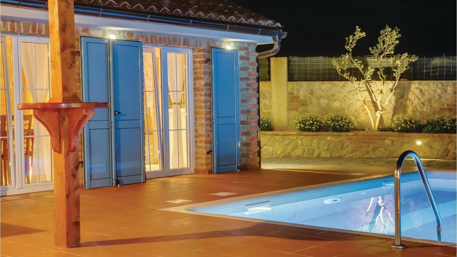 Holiday home Gorgeous Home In Nerezine With House Sea View